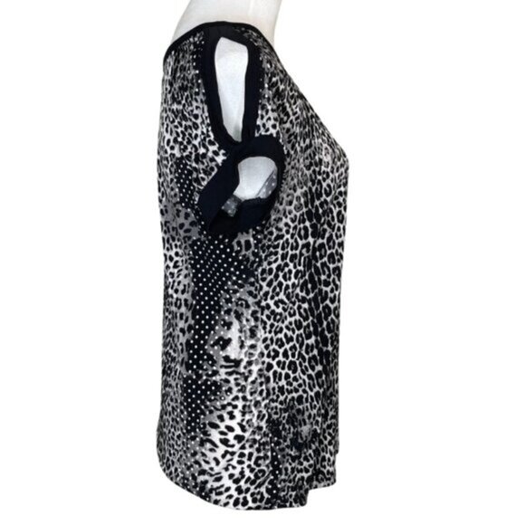 Diana Belle Women's Animal Print Short Raglan Sleeve Cowl Neck Blouse Sz M - Picture 2 of 5
